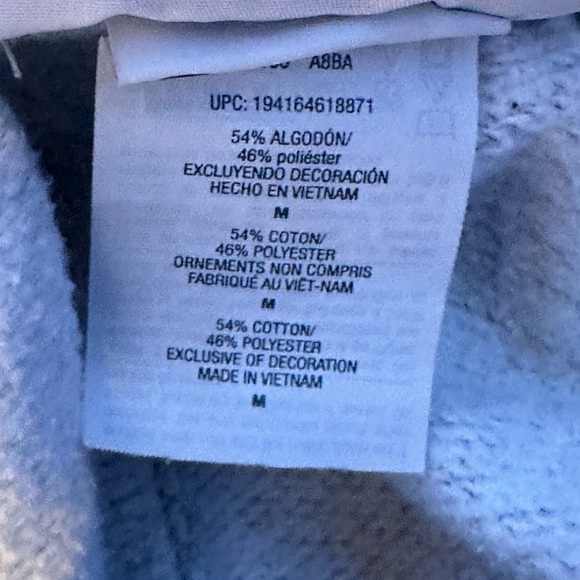 Champion sweatpants. Size medium. 54%cotton 46% polyester. Pictures for guide - Picture 9 of 9